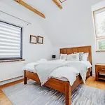 River House Jacuzzi Sauna