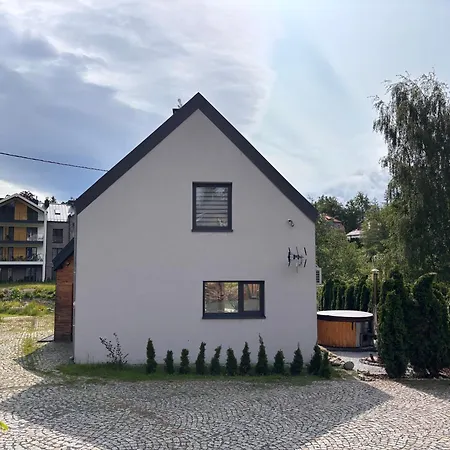 River House Jacuzzi Sauna *