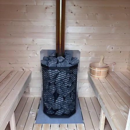 펜션 River House Jacuzzi Sauna *