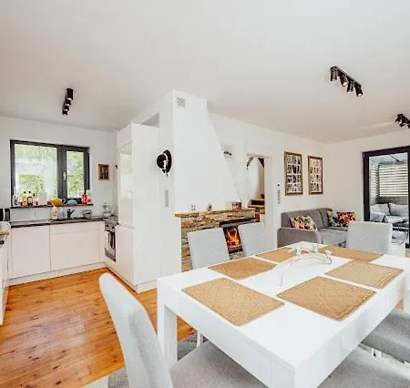 River House Jacuzzi Sauna Сasa de vacaciones