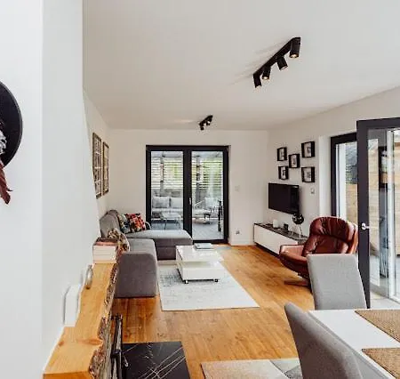 Nyaraló River House Jacuzzi Sauna *