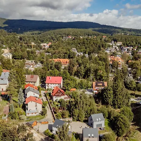 River House Jacuzzi Sauna Nyaraló