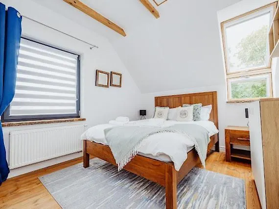 River House Jacuzzi Sauna