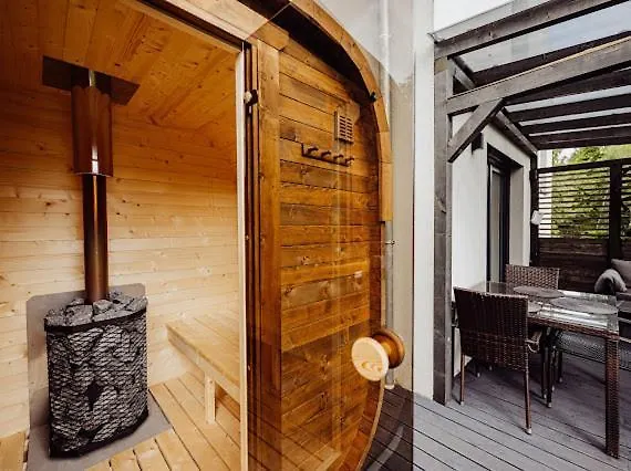 River House Jacuzzi Sauna Vakantiehuis