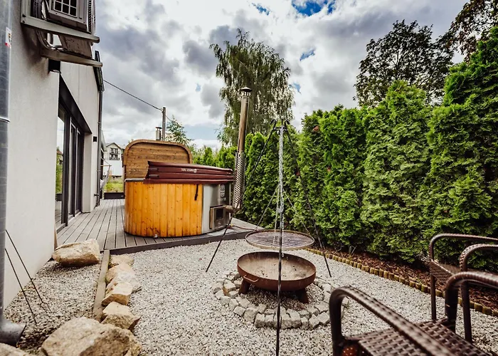 River House Jacuzzi Sauna Vakantiehuis